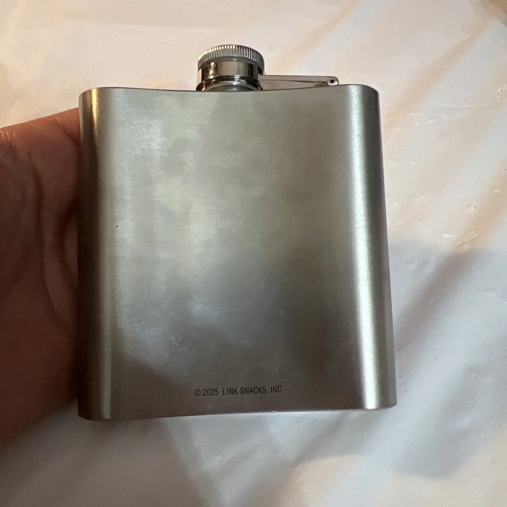 Jack Links Flask Missing Pin - Picture 3 of 5